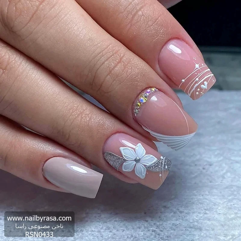 ناخن مصنوعی راسا مناسب عروس طرح فرنچ و گل
