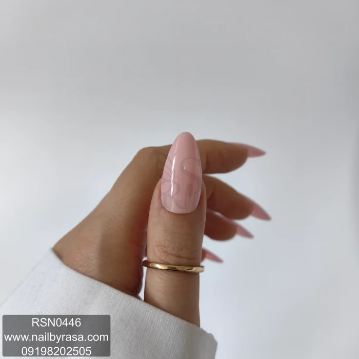 ناخن مصنوعی راسا فرم بادامی رنگ صورتی ملایم براق مدل RSN0446