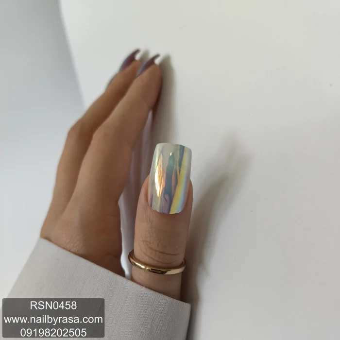 ناخن مصنوعی راسا فرم مربعی رنگ سفید صدفی کروم براق مدل RSN0458