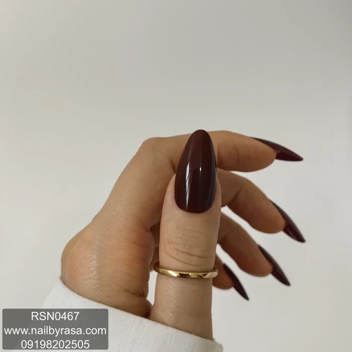ناخن مصنوعی راسا فرم بادامی رنگ شرابی تیره براق مدل RSN0467