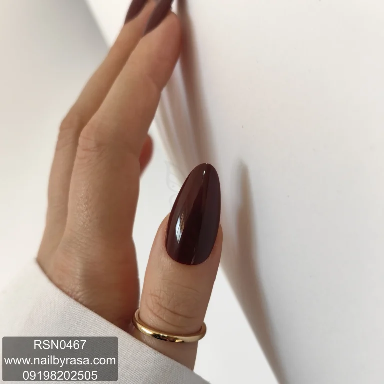 ناخن مصنوعی راسا فرم بادامی رنگ شرابی تیره براق مدل RSN0467