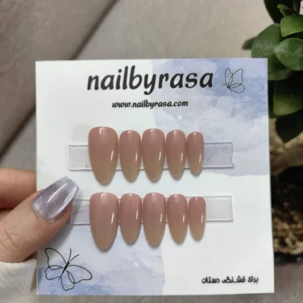 ناخن مصنوعی راسا فرم بادامی رنگ نود کالباسی (هلویی) براق مدل RSN0491