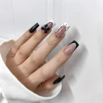 ناخن مصنوعی طرح پاپیون برجسته مشکی و فرنچ خال‌خالی براق مربعی متوسط راسا - RSN0499