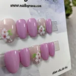 ناخن مصنوعی طرح گل بهاری و شاین ظریف بنفش صورتی براق بادامی راسا - RSN0503